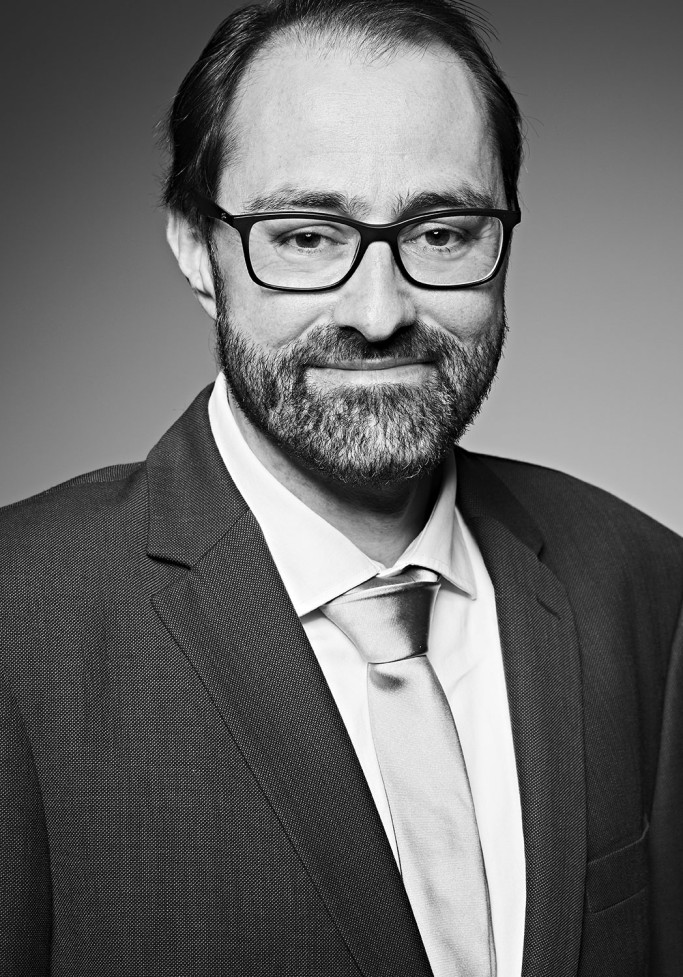 Portrait of Dr. Michael Coenen